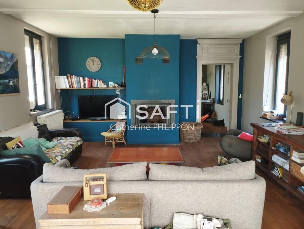 Vente Maison Coup de cœur assuré pour cette superbe propriété familiale avec grange et terrain de près 2 800 m² Le quesnoy
