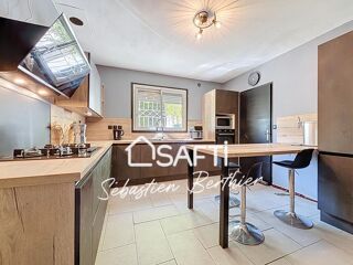  Maison � vendre 6 pi�ces 180 m�