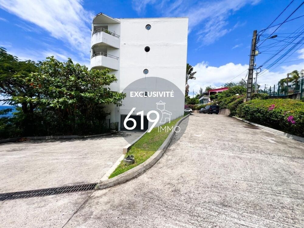 Vente Appartement Rare avec terrasse parking vue mer Schoelcher