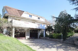  Maison à vendre 10 pièces 245 m²