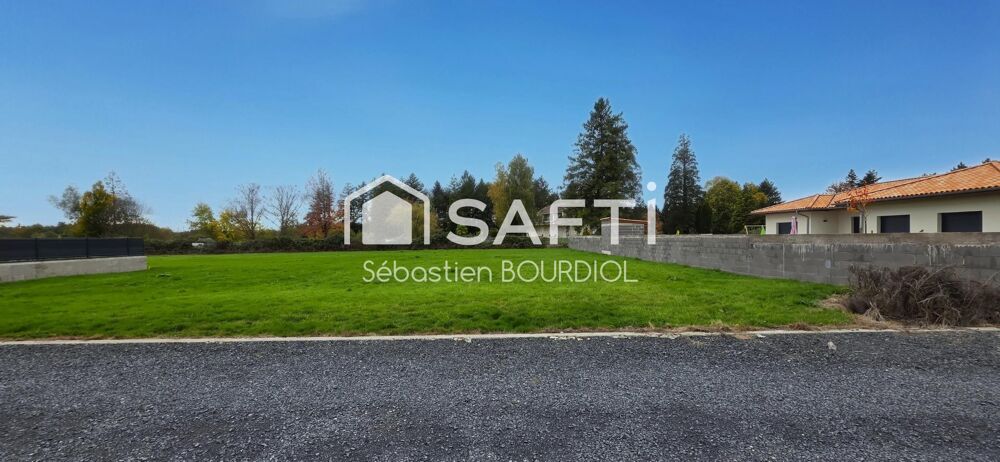 Vente Terrain TERRAIN CONSTRUCTIBLE VIABILISE LIBRE DE CONSTRUCTEUR Orleat