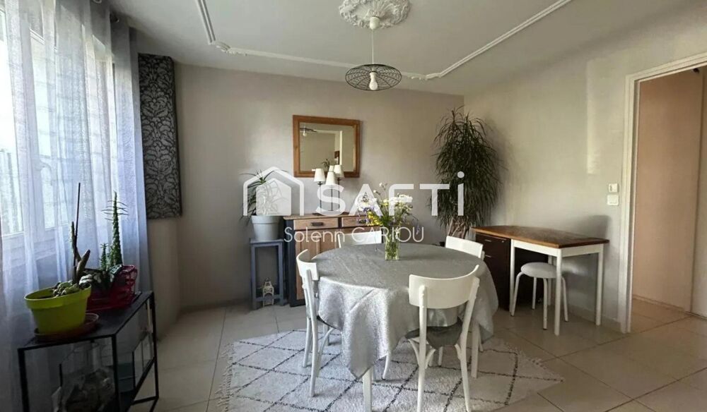 Appartement T5 spacieux avec garage et balcons