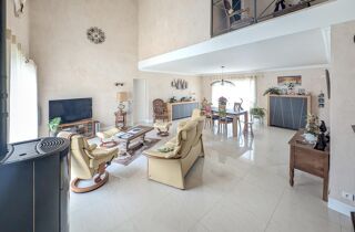  Maison � vendre 5 pi�ces 175 m�