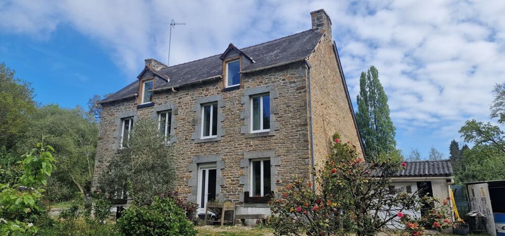 Maison 6 pièces 196 m² · à Plemet · 196 m² · 178 500 €