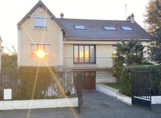  Maison � vendre 9 pi�ces 140 m�