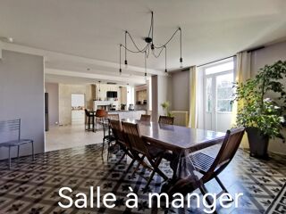  Maison  vendre 10 pices 325 m
