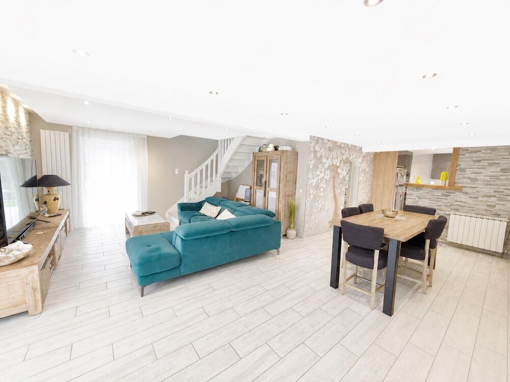 Maison 5 pièces 123 m² · à Urrugne · 123 m² · 700 000 €