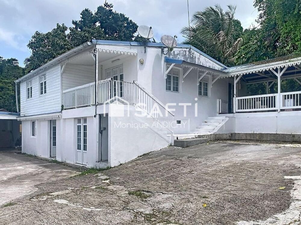 Maison 5 pièces 135 m² · à Fort-de-France · 135 m² · 345 000 €