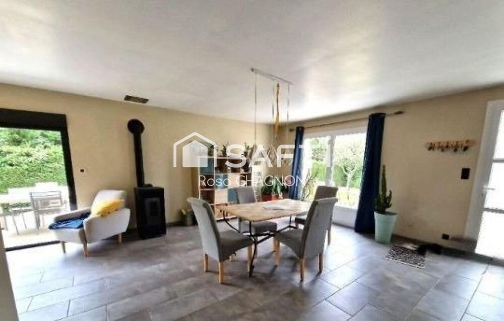 Plain pied, pas de travaux à envisager, Tout à l'égout