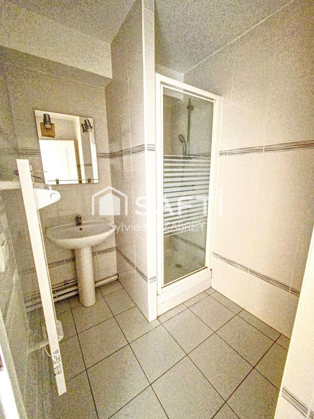 Vente Appartement MONTEREAU-FAULT-YONNE (77) – APPARTEMENT T2 EN REZ-DE-JARDIN AVEC PARKING Montereau-fault-yonne