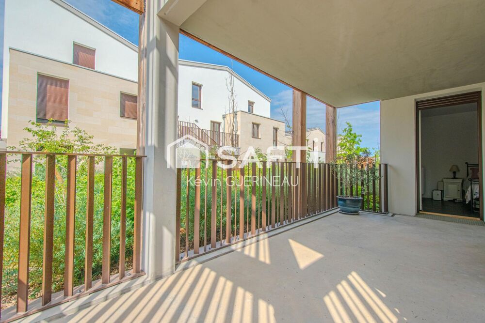 Appartement de 2025 Floirac centre, grande loggia et parking souterrain
