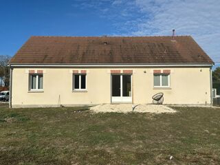 Vente Maison Pavillon 84 m², 4 pièces, 3 chambres, garage, terrain. Guilly