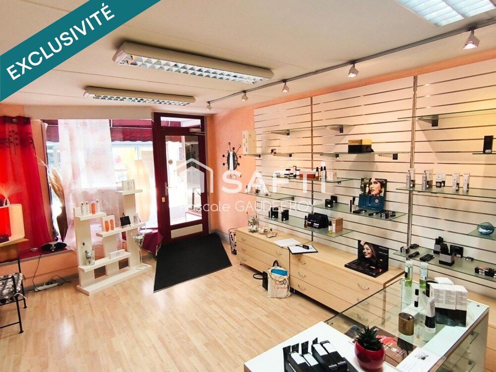 Vente Immeuble Alliance parfaite entre activité professionnelle et habitat ! Pons
