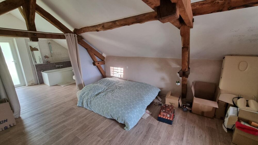 Maison 147 m² Mayet de Montagne avec grange 150 m²