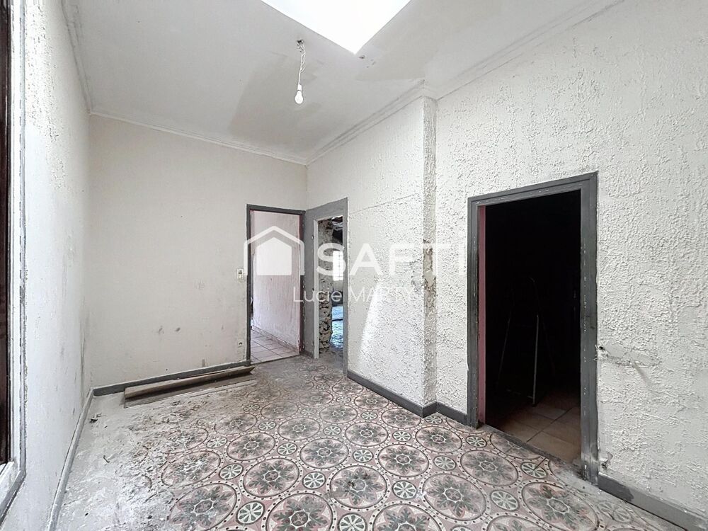 Vente Maison Maison de ville avec extérieur et garages à renover Villeneuve-les-beziers