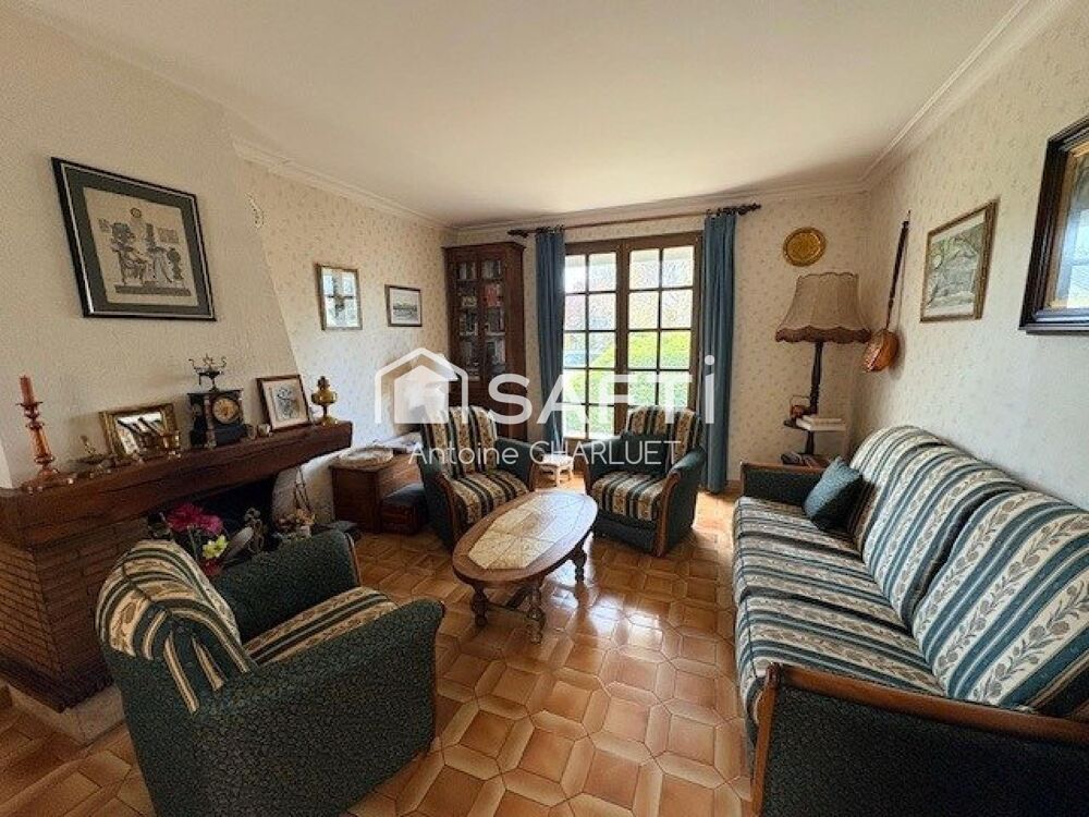 Vente Maison Maison 111,5 m² - centre ville - 4 chambres - terrain de 1197m² Chatillon-sur-indre