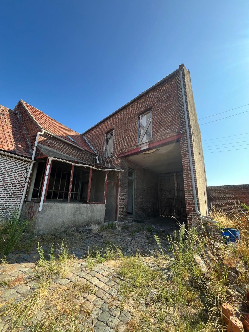 Vente Maison Fermette à réinventer entièrement, offrant un potentiel exceptionnel Somain