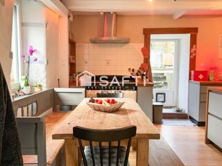  Maison � vendre 7 pi�ces 200 m�