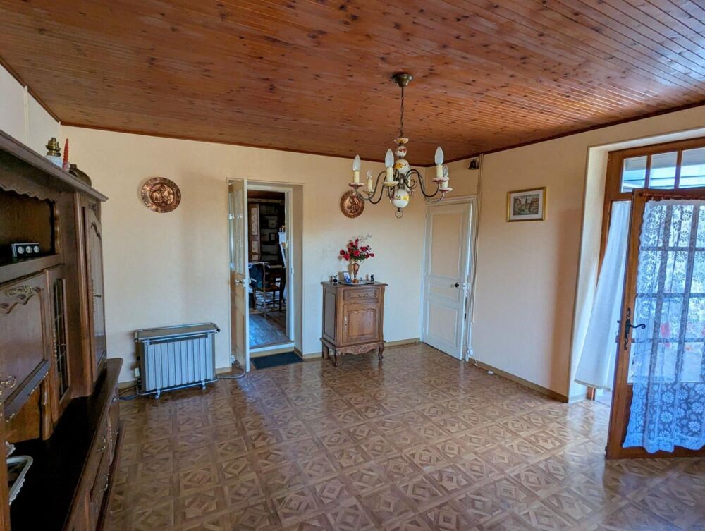 Vente Maison GRANDE MAISON A RÉNOVER AVEC JARDIN - ENVIRONNEMENT CALME Mauze-sur-le-mignon