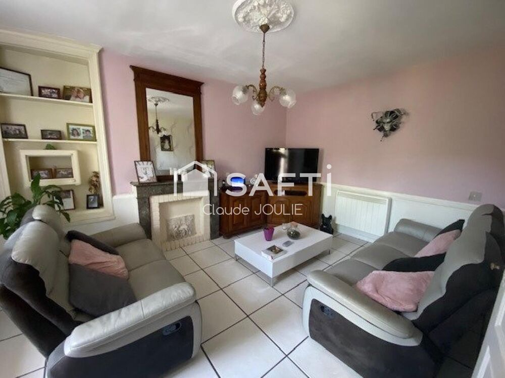 Vente Maison Maison de 225 m² habitables à 3 km de VILLENEUVE d'AVEYRON Villeneuve