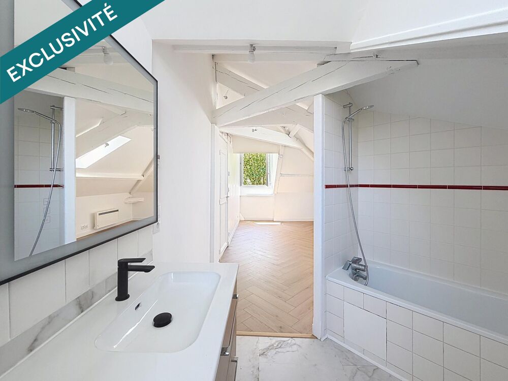 Vente Appartement APPARTEMENT COUP DE CŒUR – DERNIER ÉTAGE – REFAIT À NEUF Versailles