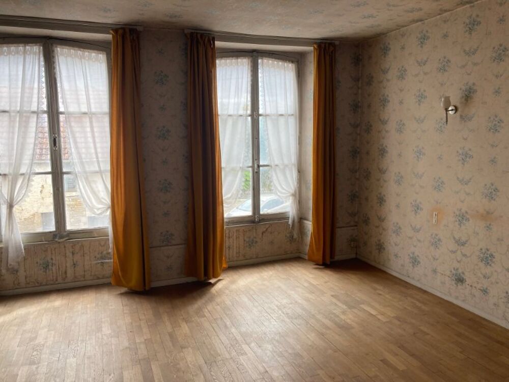 Maison de campagne de 150 m2 habitable avec terrain attenant et clos à 20 minutes de l'A5 et 2h30 de Paris !