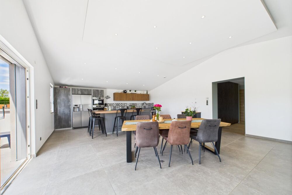 Vente Maison Maison individuelle, 8 garages, jardin Zoufftgen