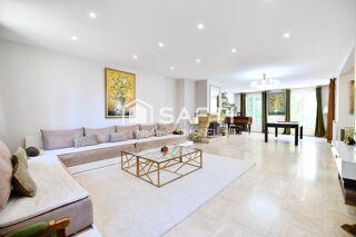  Maison � vendre 8 pi�ces 211 m�