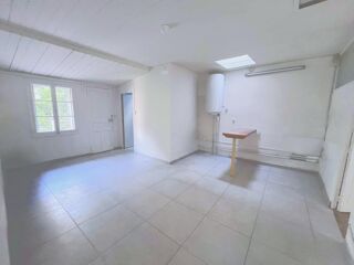  Immeuble � vendre 181 m�