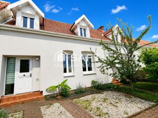 Maison 6 pièces 140 m² · à Camiers · 140 m² · 183 900 €