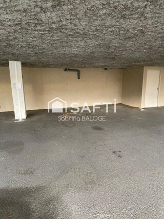  Parking / Garage � vendre 13 m� Serignan