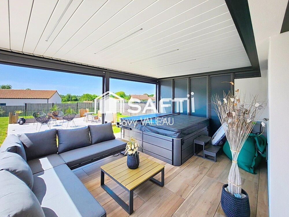 à vendre  Maison La Roche-sur-Yon (85000)