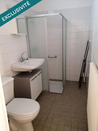  Immeuble  vendre 242 m