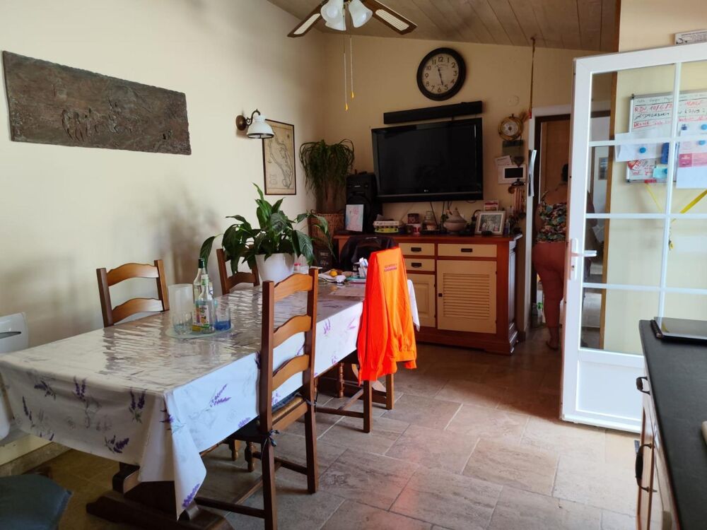 Vente Maison Bien rare sur l'île d'Oléron : authenticité et multiples possibilités d'aménagement Dolus-d'oleron