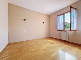  Maison  vendre 4 pices 115 m