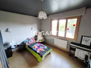  Maison � vendre 10 pi�ces 200 m�