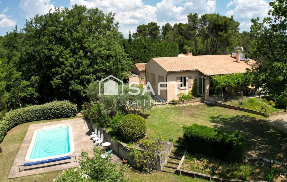 MAGNIFIQUE PROPRIETE A GOULT (LUBERON)