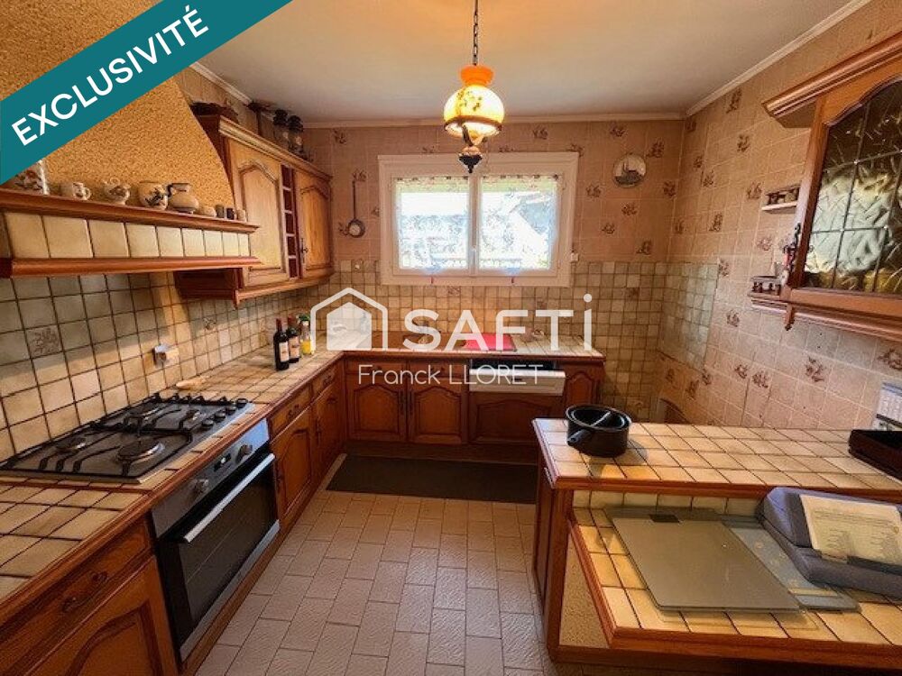 Vente Maison Maison 8 Pièces 155 m² à Queyrac Queyrac