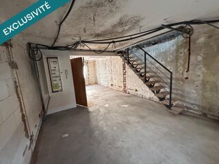  Immeuble à vendre 205 m²