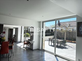  Maison � vendre 7 pi�ces 252 m�