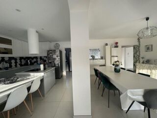  Maison � vendre 10 pi�ces 225 m�