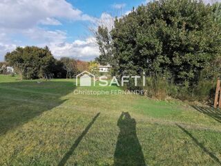  Terrain  vendre 700 m