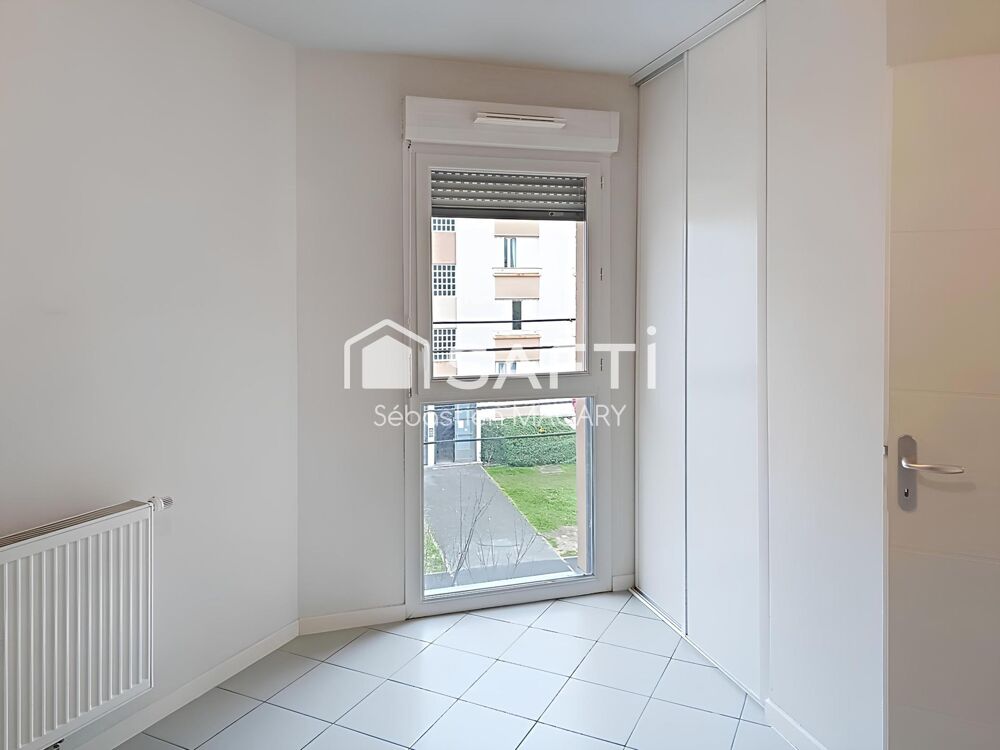 T2 récent avec balcon et place de parking - Vendu loué