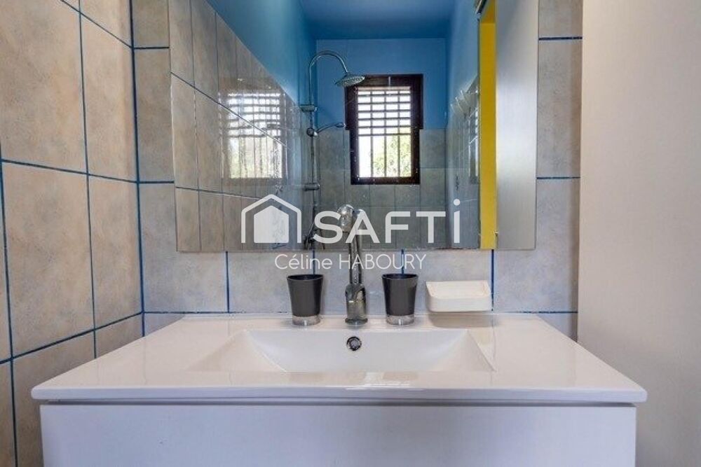 à vendre  Maison Deshaies (97126)