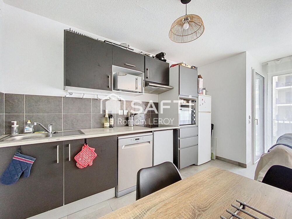 Vente Appartement T3 récent avec balcon, au calme et proche tram & gare Bordeaux