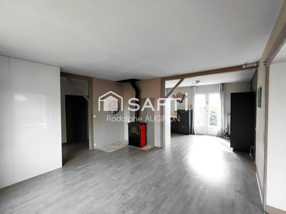 Maison avec terrasses à 5 minutes de la gare TVG
