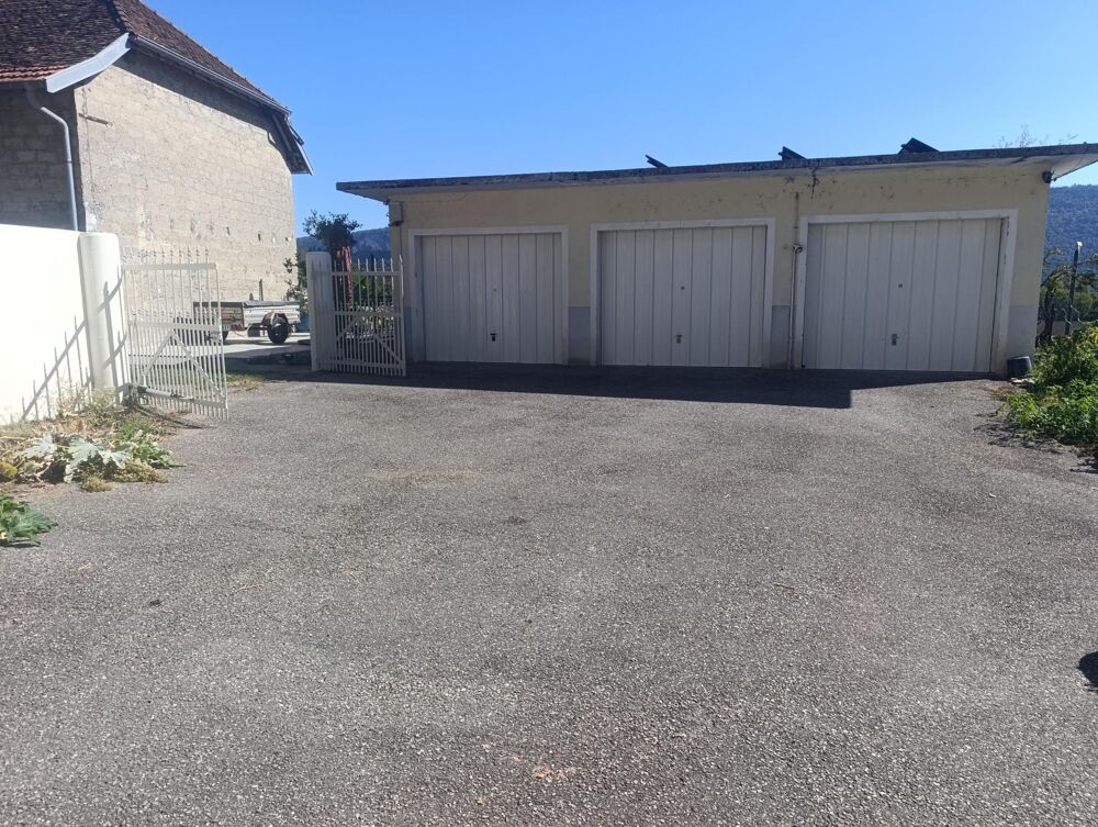 Vente Maison Maison de village de 150m2  sur 900m2 de terrain Peyrieu