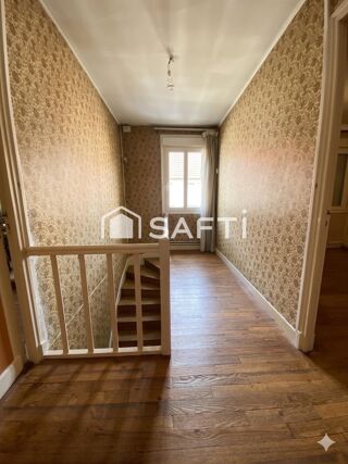  Maison à vendre 8 pièces 179 m²