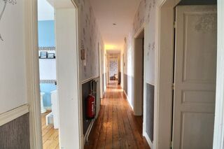 Maison à vendre 15 + pièces 443 m²