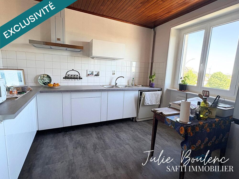Vente Maison Maison composée de 2 appartements avec garage et comble Fay-sur-lignon